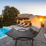 My Dalmatia - Galleli With Private Pool Galovac (Zadar)