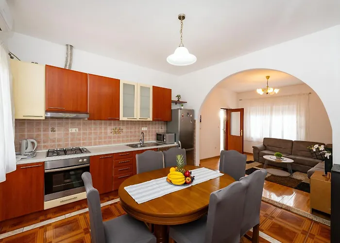 My Dalmatia - Galleli With Private Pool * Galovac (Zadar)